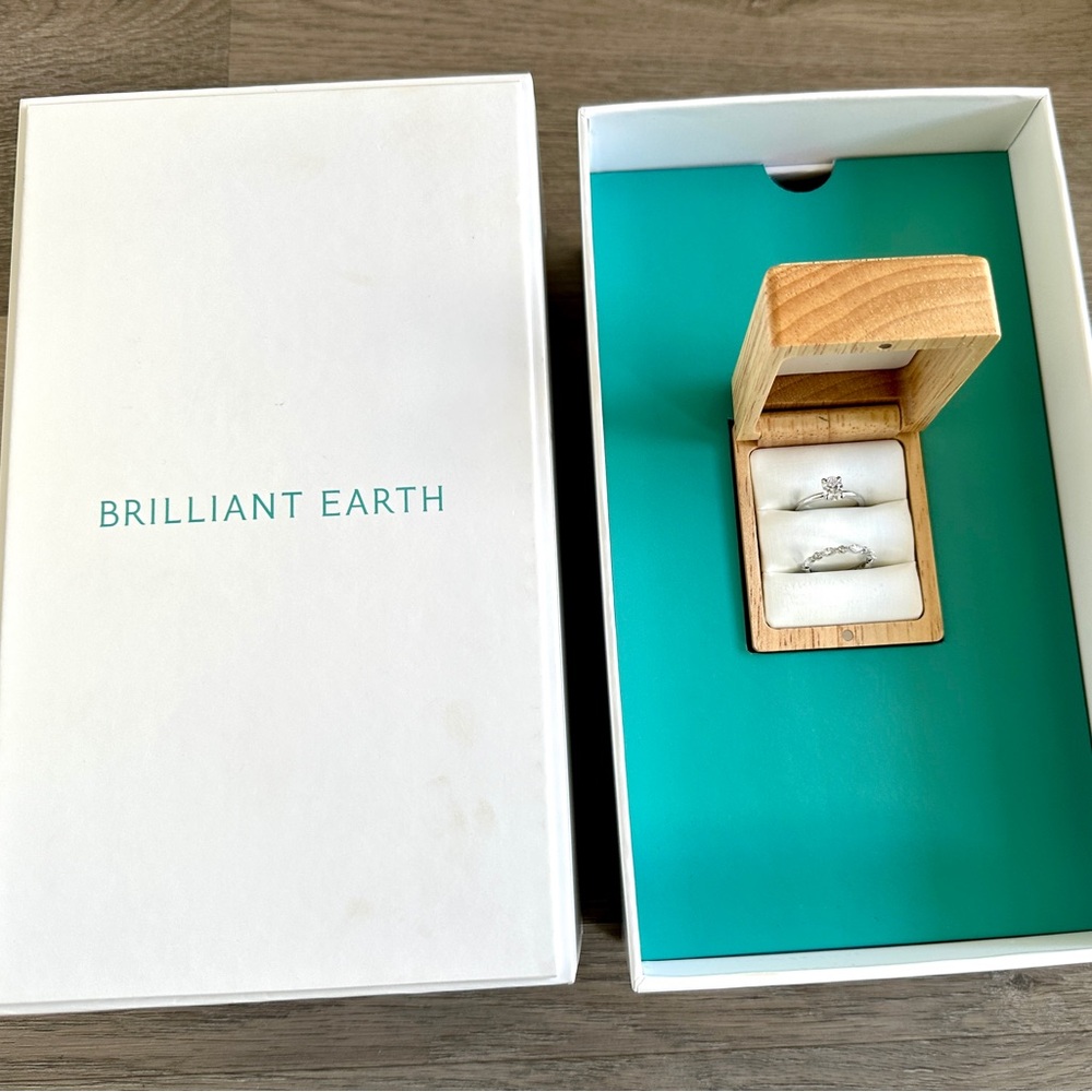Brilliant Earth Engagement ring ONLY - Picture 5 of 8